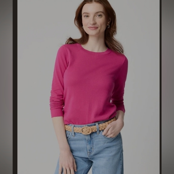 J. Crew Tops - J. Crew Vibrant Pink Girlfriend Tee